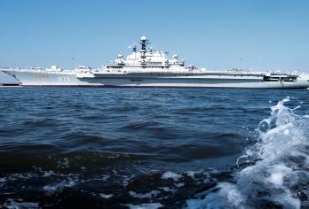 天津泰达航母主题公园+东疆亲海公园一日游∣私家团 包含门票【省心省力、包含泰达航母公园门票！】