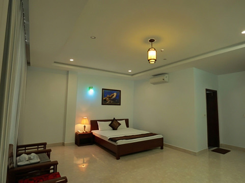 Hai Ninh酒店住宿-Tan Truong Son Hotel