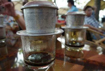 越南谅山1日游【持身份证出国·南宁·友谊关·同登·咖啡美食】【跨越零公里国界线，感受浓厚的边境氛围，实现一脚踏两国的奇妙体验；】