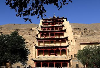 敦煌—莫高窟&鸣沙山月牙泉（独立包车游）【行程可调 | 中文服务 | 省心出行 | 多种车型可选5-20座】