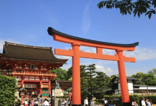 日本札幌伏见稻荷大社-大通公园-札幌电视塔【北海道中文专车】【中文专车出行，景点灵活调整，打卡经典，游玩自己定义，无需等待，专属贴心服务，尽享惬意旅程】