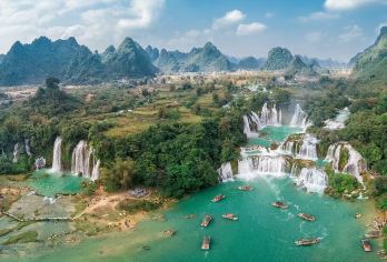 南宁德天跨国瀑布景区一日游纯玩丨价值 35 元德天景区接驳车【安心畅游：不进购物店/隐形店，无车购，无自费加点，真正纯玩品质；】