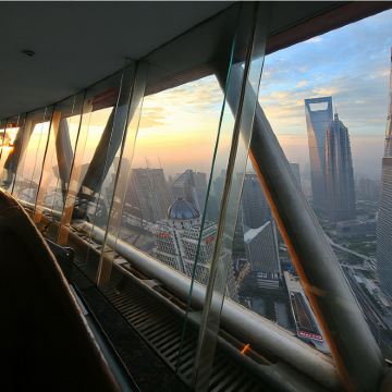 臻选行程+上海东方明珠+城隍庙旅游区+外滩一日游+多地出发