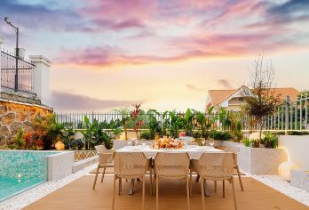 从化溪谷山房8房14床滑梯泳池别墅+泡池+独立KTV+麻将【别墅设备：独立KTV、温泉泡池、玻璃泳池：厨房、饭桌、客厅、麻将，设施齐全，足不出户畅玩别墅】