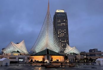 日本大阪+有马温泉乡+六甲山夜景一日游/行程可调-可定制多日【包车一日游，解锁旅行新方式！独立车辆配备经验丰富的老司机，为您量身打造专属行程。】