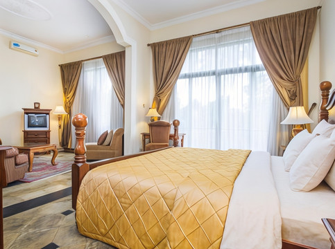 婆罗浮屠沙拉瓦提酒店主图