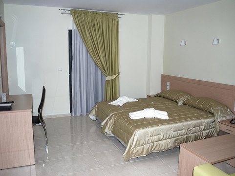 Kolivata酒店住宿-埃里纳酒店