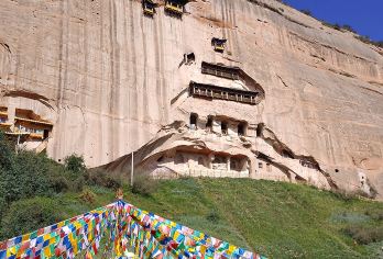 张掖马蹄寺景区半日游（小车团，大巴团，包车游）【订当天，请直接联系商家电话客服人员】