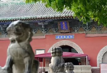 【深度趣解】 隆兴寺拼团1.5H人工精讲＋精品小团＋无线耳麦【[精致小团]精品小团，含防蹭听耳麦，人少不拥挤，告别嘈杂~】