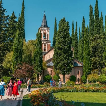 卡赫季奇幻之旅：锡格纳吉古城+葡萄酒品鉴+手工糖果一日游