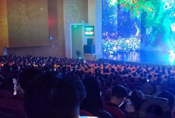 “澜沧江·湄公河之夜”歌舞篝火晚会【篝火晚会】【篝火狂欢，水灯祈福，风味特色自助餐，身临“傣王御花园”，神游“灵魂之园”】