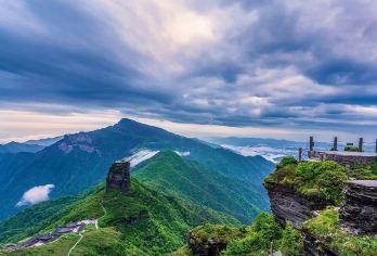 梵净山一日游【市区接送 天天发团 保证纯玩 1人也发】【[纯玩无购物]全程无购物，不进任何形式的购物店，保证游玩时间充足，直接刷身份证入园。】
