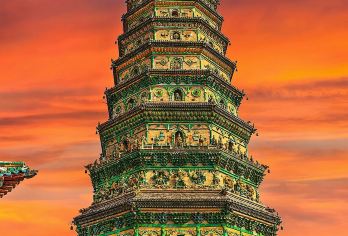 隰县小西天+广胜寺一日游【赏悬塑绝唱·追随天命人的足迹】【[灵活便捷畅行无忧]市区上门接，捕捉沿途风光，避开拥堵，高效直达】