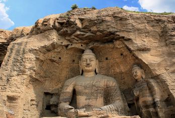 山西云冈石窟一日游【天下大同舒适晚出发/纵观北魏金佛像流变】【[特别讲解]打破地理格局，按照年代顺序总计5.5h对景点进行讲解】