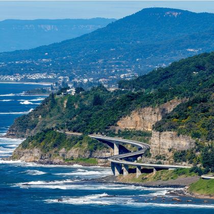 凯阿玛喷水孔&海崖大桥&野生袋熊一日游【悉尼出发&含门票】