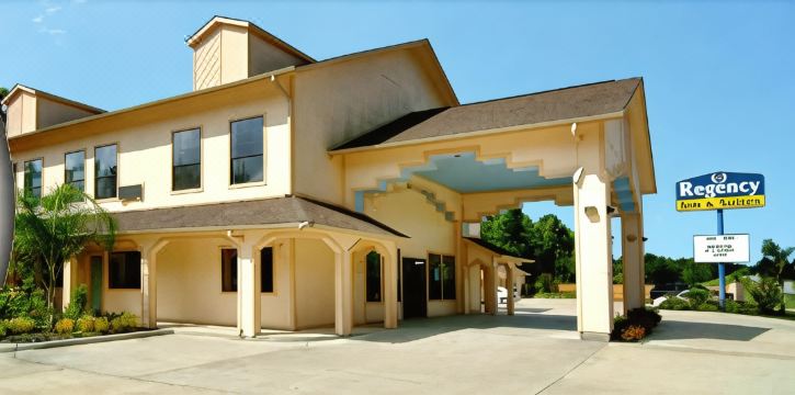 Regency Inn & Suites by Capital O Houston IAH Airport