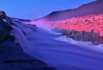 黄河壶口瀑布+黄帝陵一日游【三环内上门接+本土导游幽默讲解】【专业的壶口专线，舒适大巴，专职导游，斗鼓表演，纯玩无购物，感受陕北风土人情，收货旅途的快乐！】