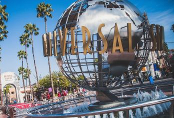 美国洛杉矶好莱坞环球影城—专车接送/中文司机【暑期早鸟特惠】【免费量身定制行程，多日行程包车巨惠！详情可咨询客服人员！】
