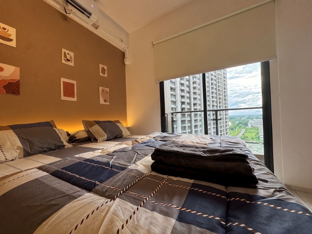 55 inch smart TV New studio skyhouse