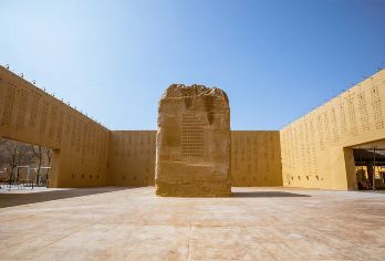 河南博物院+郑州黄河文化公园一日游【私家团 | 包车自由行】【顾客好评奖得主，优质口碑团队服务。】