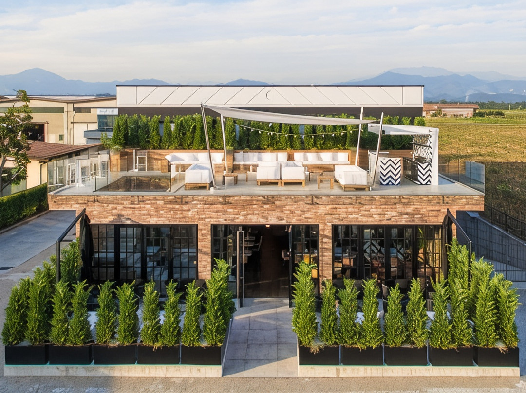 Ophelia Hotel