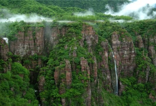 万仙山景区一日游【含门票+往返车费+景区交通车50自理】【央视上榜品牌跟着电影去旅行 暂时告别尘世的喧嚣】