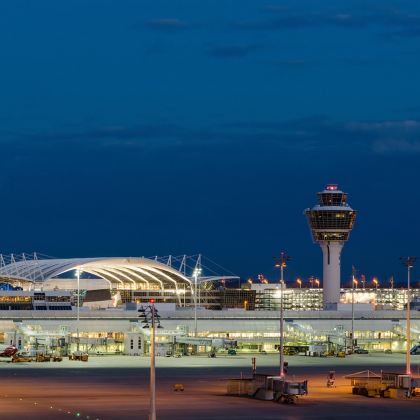 【中文接送｜接机至多地】加拿大多伦多皮尔逊国际机场