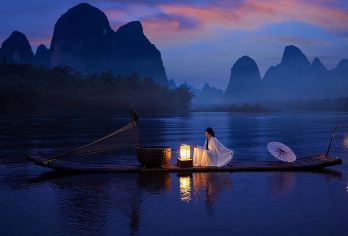 阳朔遇龙河竹筏+桂林千古情一日游【纯玩】【[阳朔精华游]遇龙河竹筏——桂林千古情一日游！】