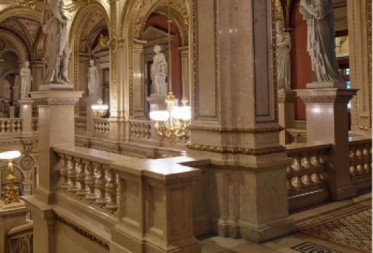 奥地利维也纳斯蒂芬大教堂+霍夫堡宫【中文专车包车出行】【中文专车出行，景点灵活调整，打卡经典，游玩自己定义，无需等待，专属贴心服务，尽享惬意旅程】