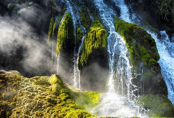 螺髻九十九里温泉瀑布一日游【套票+市区定点接送，纯玩品质游】【天然瀑布温泉，大自然鬼斧神工之作】