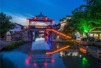 苏州同里+周庄一日游【纯玩团•含游船•江南水乡•双5A景区】【自主运营，严选专职导游，一天时间畅游双水乡古镇，节约您宝贵时间。】