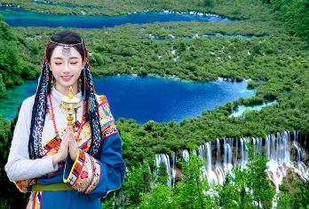 九寨沟风景区一日游【九寨沟-黄龙九寨高铁站 直通车大巴】【[省心出行]九寨沟直通车拼车出行，黄龙九寨高铁站散团，直达动车高铁站；大小同价（一人一座）】