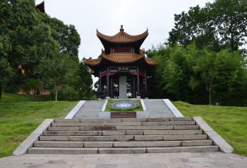 景德镇一日游【古窑+中国陶瓷博物馆+雕塑瓷厂】【全程无购物，安心游览！】