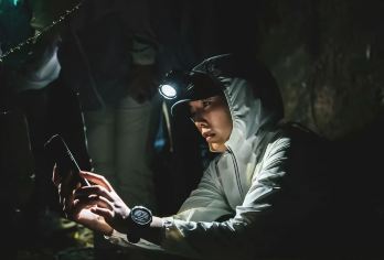 西双版纳天源虫谷一日游【夜探雨林丨夜观昆虫习性|昆虫科普】【[雨林夜游]非常独特的体验，它通常结合了自然观察、生态教育和夜间探险的元素。】