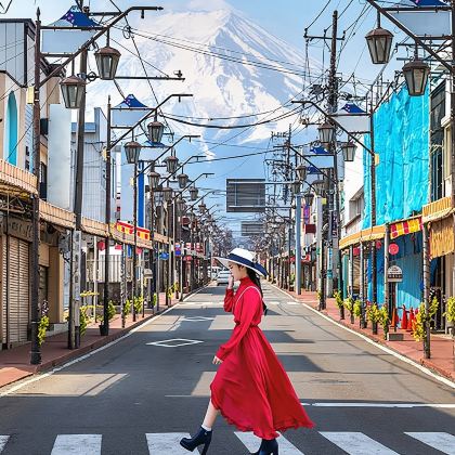 9人小团·日本富士六景一日游丨可酒店上门接送+中/英文服务