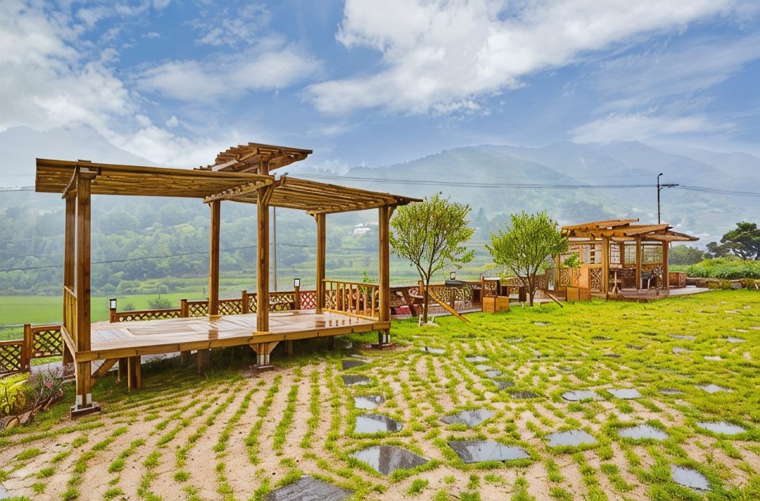 Namhae Uyeongwa Inyeon Pension Uyeon
