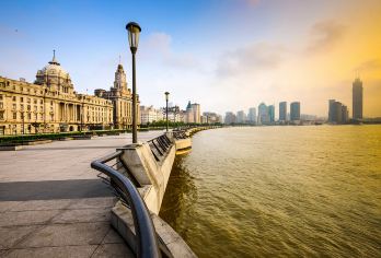 上海东方明珠+外滩+南京路步行街+浦江游览纯玩跟团1日游【游东方明珠263米主观光层+259米悬空透明观光观光长廊，登东方明珠，观上海全景】