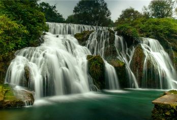 贵阳天河潭旅游度假区+青岩+夜郎谷一日游【精品团+上门接送】【[精品小团 上门接送 提前联系 无缝对接]】
