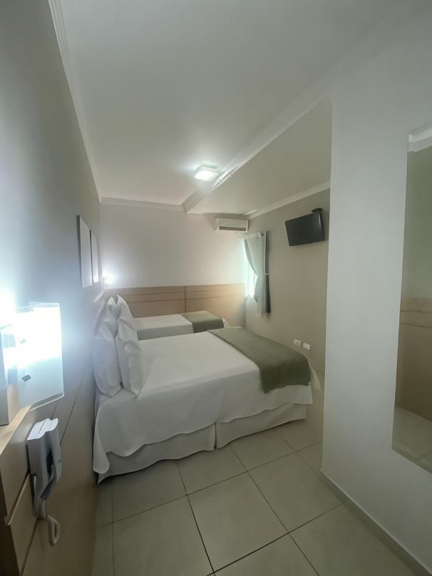 Upper Hotel