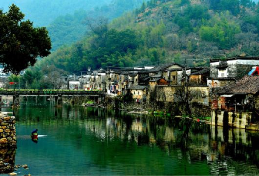 景德镇瑶里古镇风景区+绕南陶瓷主题园区+汪胡生态游览区一日游【瓷都旅游官方授权，好评如潮，纯玩不购物！】