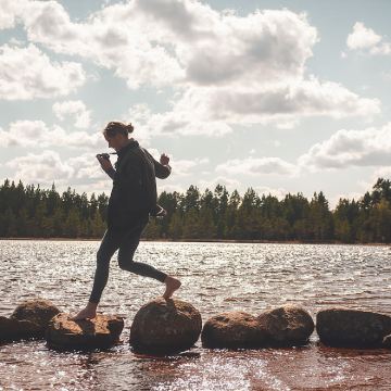 苏格兰高地湖泊峡谷与威士忌一日游|舒适小巴|含酒厂参观品酒