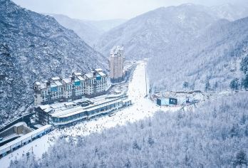 万龙滑雪场一日游 含双人滑雪装备+1V1教练·纯玩无购物【万龙度假天堂】