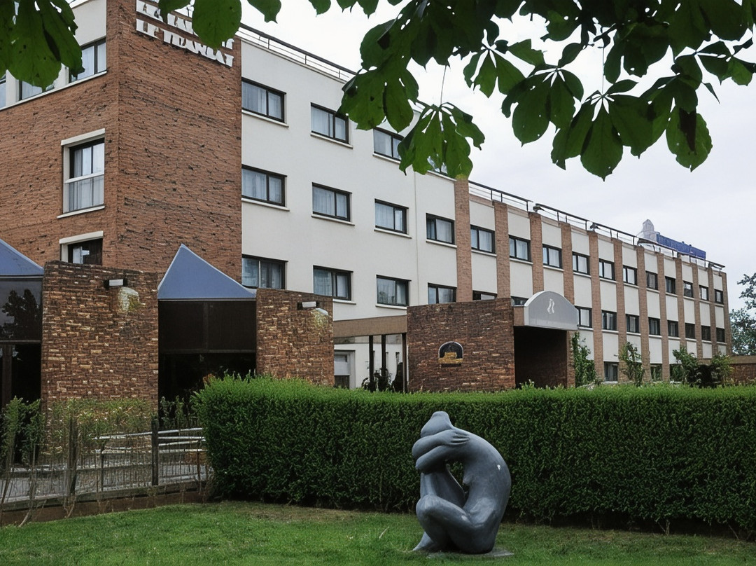 Le Tremblay-sur-Mauldre酒店住宿-莫勒帕圣昆汀美居酒店