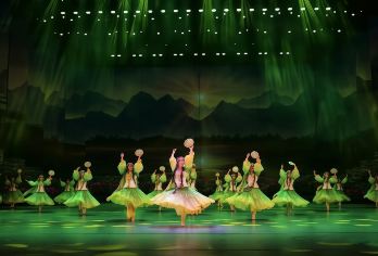 南山牧场+新疆古生态园汗血马基地+大巴扎歌舞晚宴一日游【[专车接送]专车无忧往返接送】