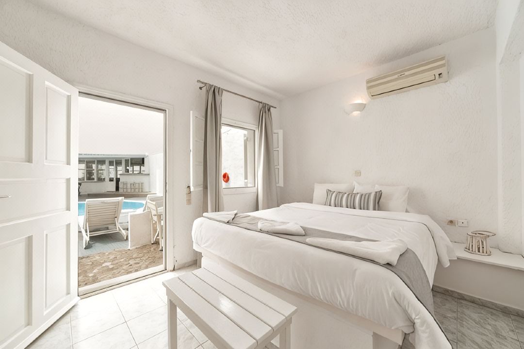 Artemis Suites