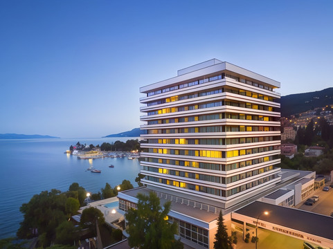 欧帕提亚酒店住宿-大使酒店