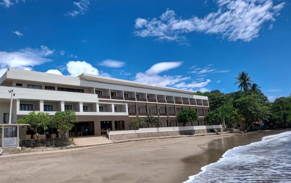 佩唢呐克拉卡图别墅酒店-官方