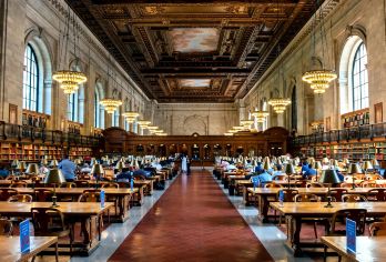 美国纽约-耶鲁大学+拜内克图书馆一日游【研学之旅+私家包车】【免费量身定制行程，多日行程包车巨惠！详情可咨询客服人员！】