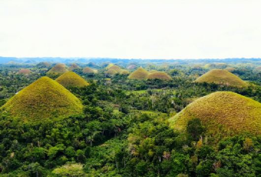 西南旅游公司提供的薄荷岛乡村之旅【快来加入我们的共享之旅，探索薄荷岛热门的乡村景点。从拥有数百年历史的西班牙殖民时期教堂到巧克力工厂，精彩不容错过。 这次旅行适合热爱自然风光以及对文化和历史遗迹感兴趣的人。 加入我们，参加这趟全天的薄荷岛乡村之旅，一睹该省为游客提供的**景点。】