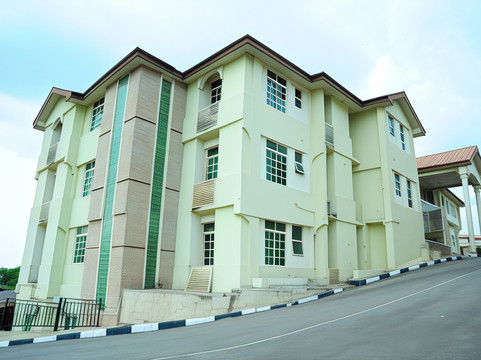 Igbo-Ora酒店住宿-Richton Hotel and Suites